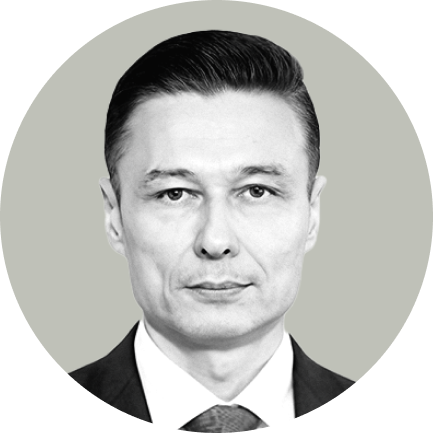 Валерий Петров
