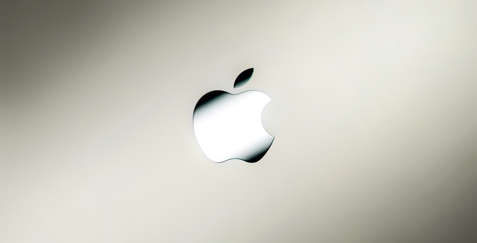 Перед поездкой в Китай Трамп инвестировал в Apple и Nvidia